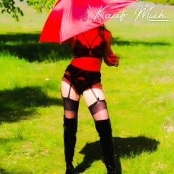Marie de la Rose Escort