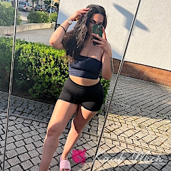 Nikolettajenny Escort
