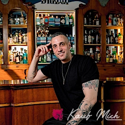 Michael_rr Escort