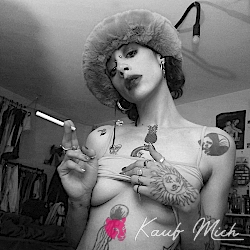 Fox Bellatrix Escort
