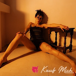 Kaia Nox Escort 