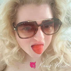Sarah_Blond Escort